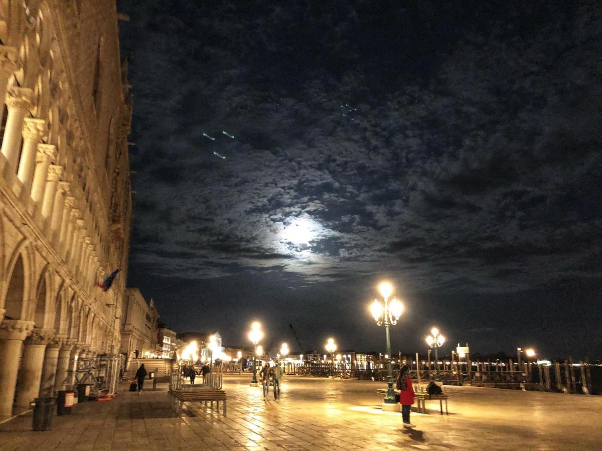 Le Vele Di Venezia Apartment ภายนอก รูปภาพ